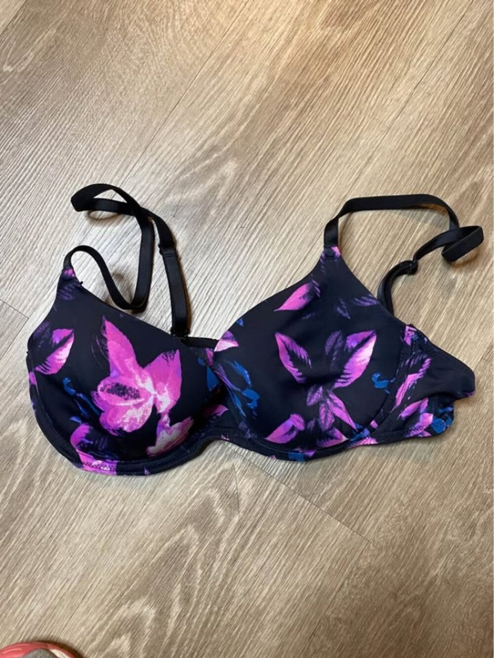 Victoria’s Secret PINK Wear Everywhere Bra 36B Black Purple Blue Floral Print